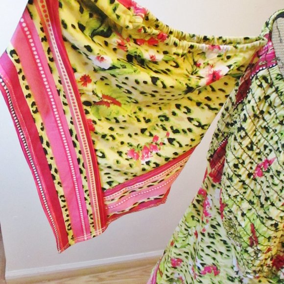 NWT! N Y Collection Womens Cold Shoulder Elastic Smocked Top, Yellow Floral, 2XL - Picture 8 of 14